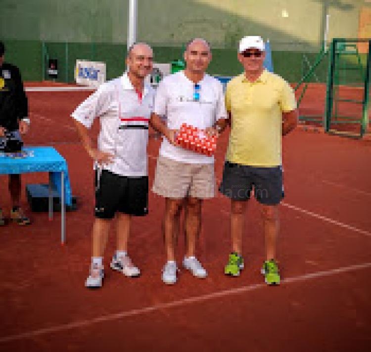 Internacional Femenino Tenis: Harmony Tan vencedora en Melilla