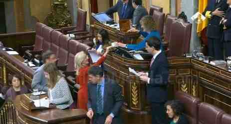 Los parlamentarios melillenses juran acatar la constitución en el acto de formación de las nuevas Cortes Generales