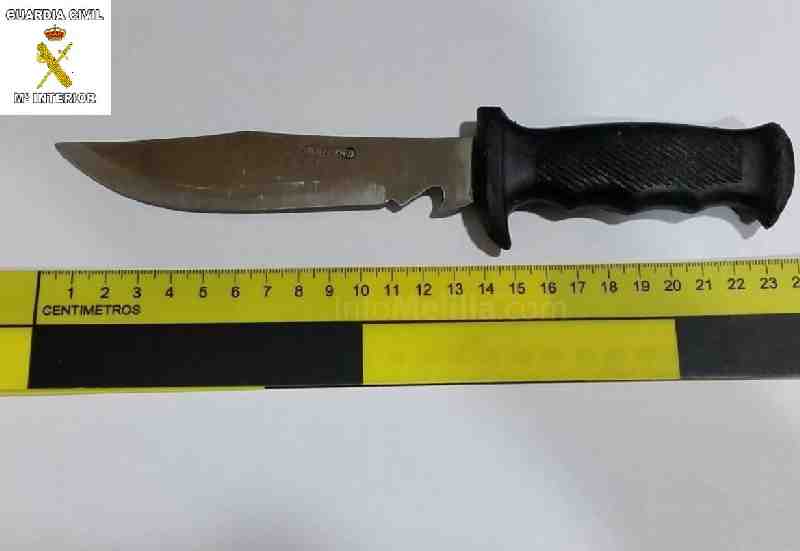 Detenido uno de los autores de una doble agresión con cuchillo a un menor en las escolleras del Puerto de Melilla