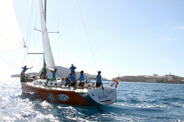 "Ciudad de Melilla-Club Marítimo" vence en la regata "Dos Continentes"