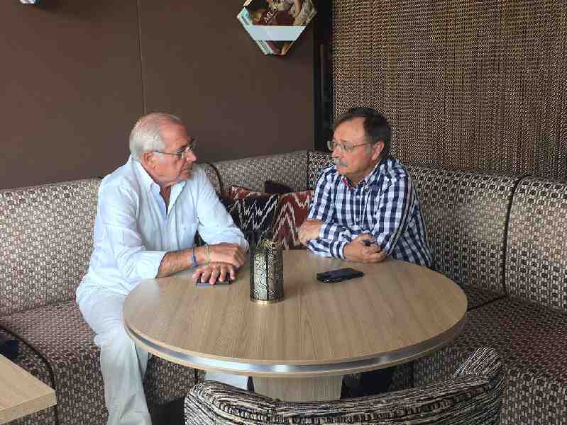 Imbroda y Vivas se reúnen para abordar cuestiones de interés común