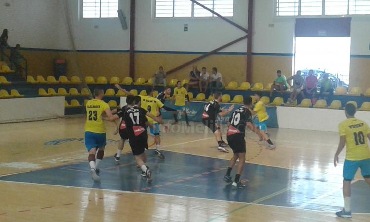 Balonmano: Inesperada derrota del Virgen de la Victoria tas marcharse al descanso con 5 de ventaja ante manzanares (29-28)