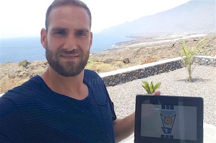 Oliver Arteaga: “Estoy ilusionado de formar parte de un club histórico como Melilla Baloncesto"