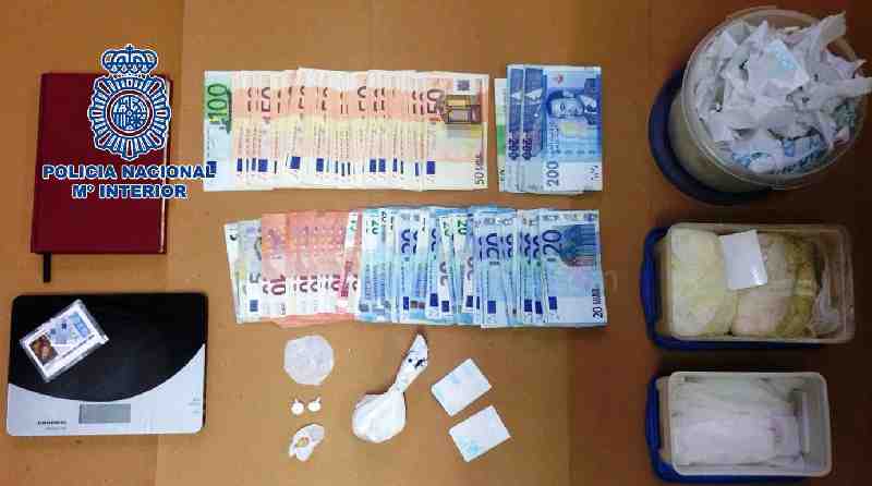 La Policía Nacional detiene a un individuo por tráfico de drogas
