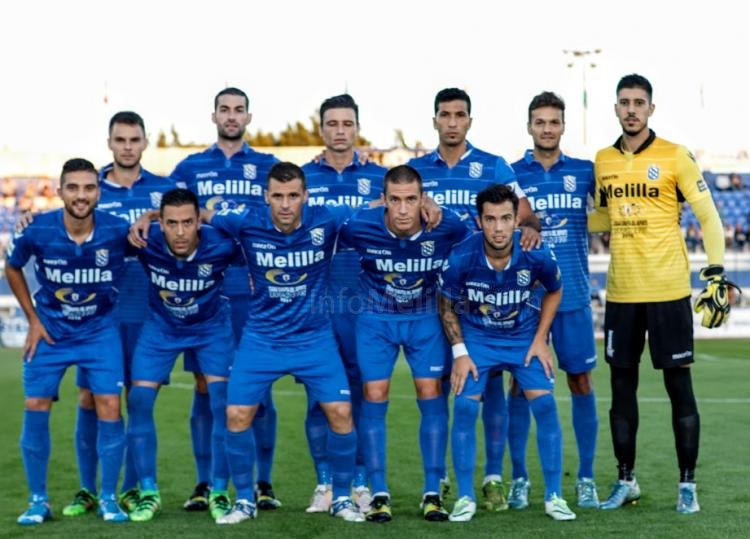 La U.D. Melilla vuelve fortalecida del traspiés en Marbella