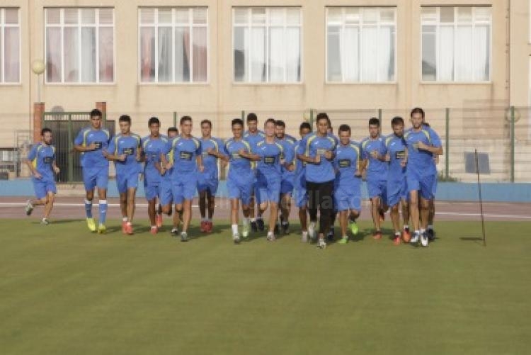 Unión Deportiva Melilla: Tercer día de entrenamiento, mismo nivel de exigencia