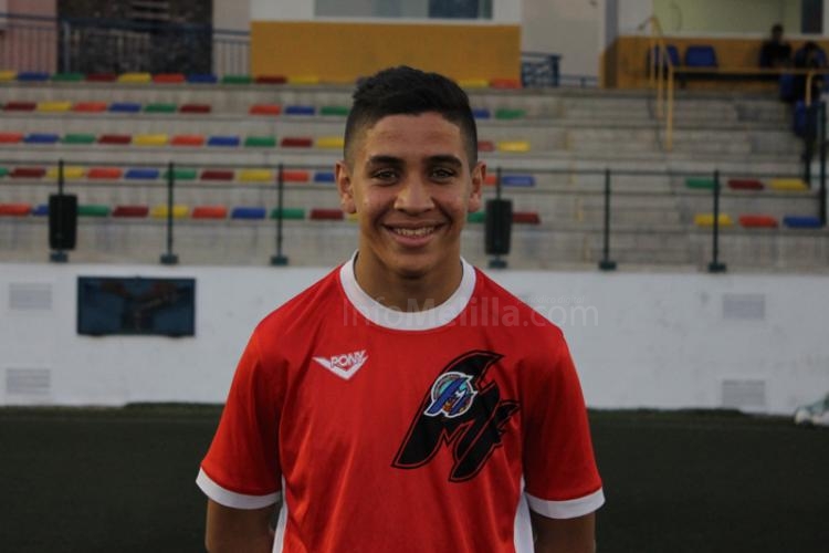 Mohamed Mizzian afronta con muchas ganas e ilusión la llamada de la Selección Española Sub 16 de Fútbol
