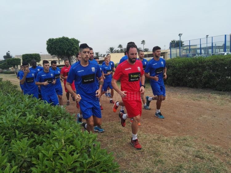 La U.D. Melilla se estrena en casa ante El Ejido 2012