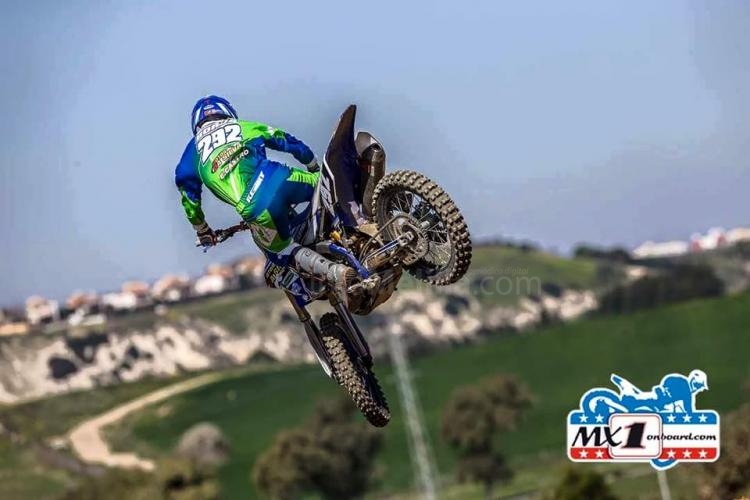 Motocross: Borja Martín cumple en una accidentada carrera en Sanlúcar de Barrameda