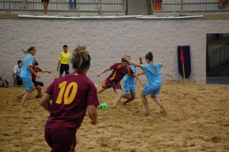 Melilla remonta a la Región de Murcia para jugar la final del Campeonato de España de Fútbol Playa Femenino