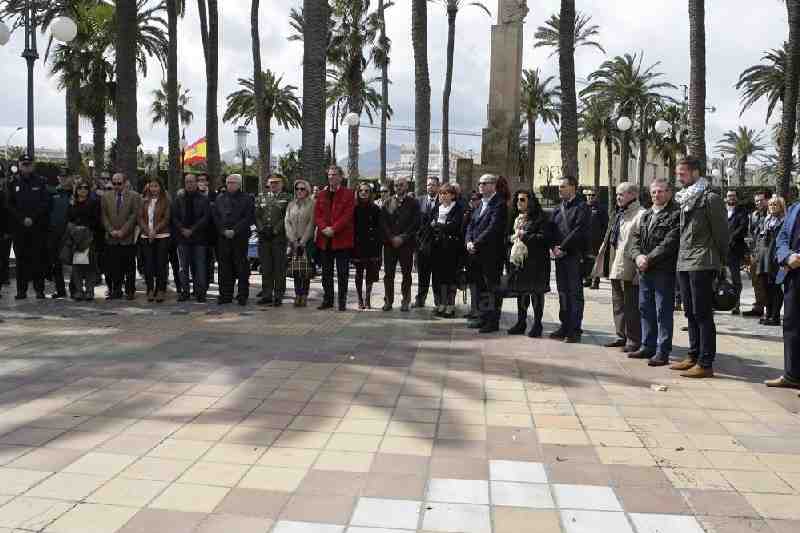 Imbroda muestra la repulsa de Melilla a los atentados de Bruselas y recuerda que no hay que confundir islam con terrorismo