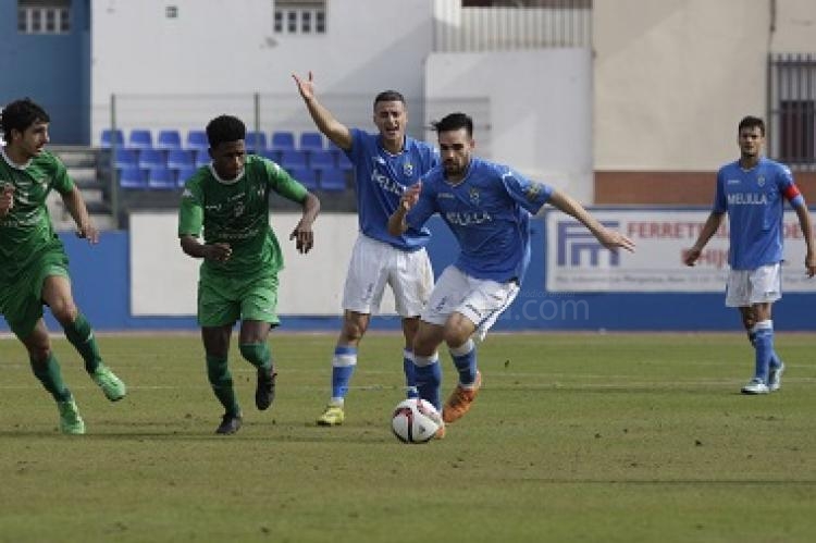 Sergio Diaz en una jugada de un partido