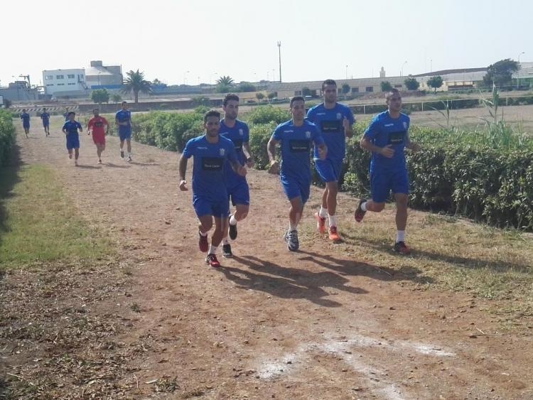 Doble sesión de trabajo para la Unión Deportiva Melilla