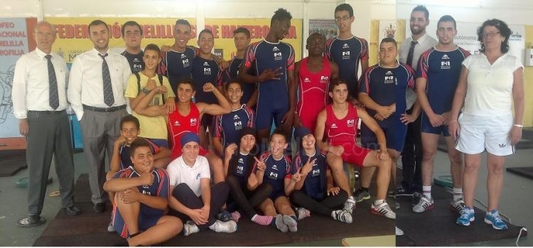 Parte de la familia de la halterofilia melillense