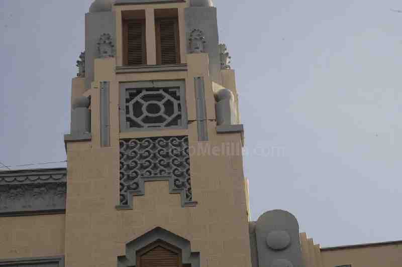 Las réplicas perjudican situación en los edificios dañados por el seísmo en Melilla