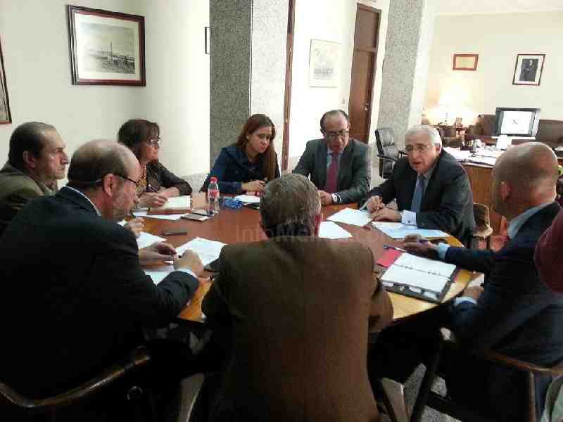 Momento de la reunión entre Delegación y Ciudad Autónoma