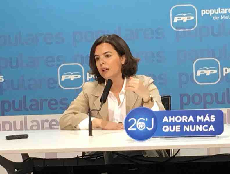 Sáez de Santamaría reconoce el esfuerzo de las fuerzas seguridad en la lucha antiterrorista