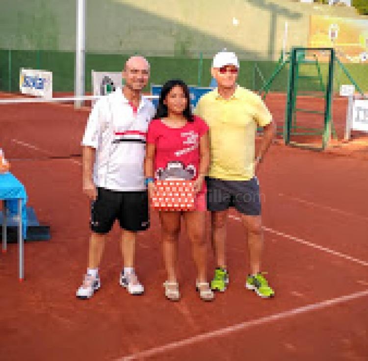 Internacional Femenino Tenis: Harmony Tan vencedora en Melilla