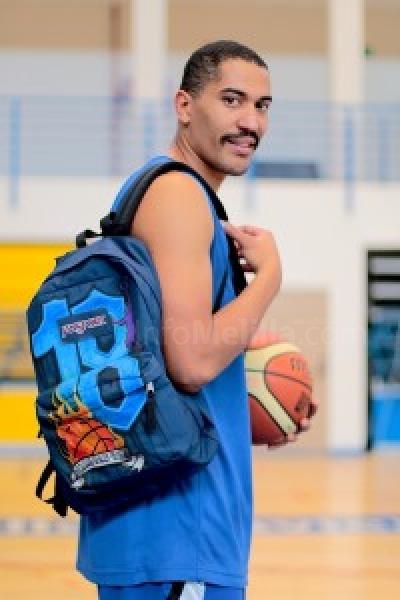 Segunda etapa de este jugador madrileño en Melilla Baloncesto