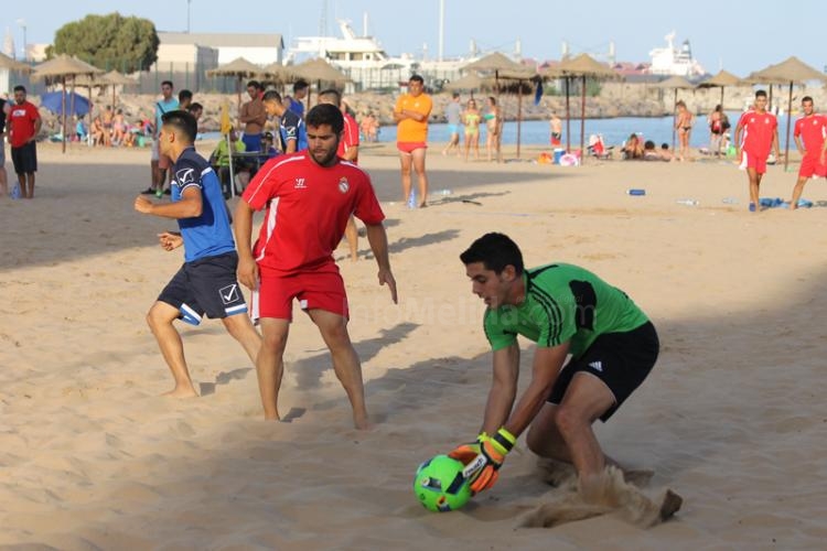 Melistar y Peña Real Madrid se reparten los títulos de los Autonómicos de Fútbol Playa Juvenil y Sénior