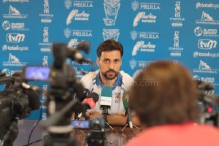 Alejandro Alcoba: “El objetivo es mejorar las pérdidas de balón"