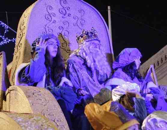 La espectacular cabalgata de Reyes Magos pondrá hoy el broche final a la Navidad melillense