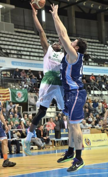 Melilla Baloncesto, tropieza en el Ciutat de Castelló (80-73)