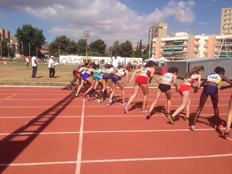 Salida del 300 femenino