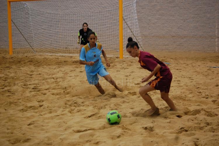 Melilla remonta a la Región de Murcia para jugar la final del Campeonato de España de Fútbol Playa Femenino