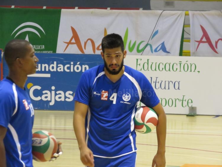 El Club Voleibol Melilla se queda cojo a un mes de comenzar la pretemporada