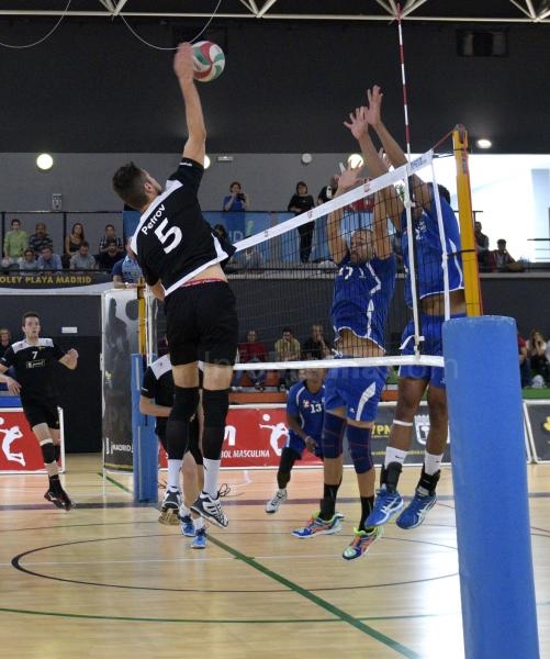 El Club Voleibol Melilla ficha al jugador búlgaro Blagovest Petrov