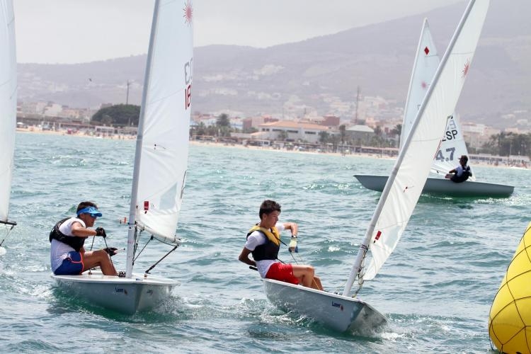 Yolanda Padilla y Antonio Muñoz los vencedores de la Semana Nautica de Vela Ligera