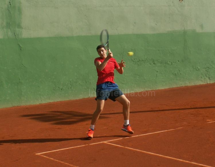 Tenis (Internacional Masculino): El melillense Victor Arias jugará la última ronda de la fase previa
