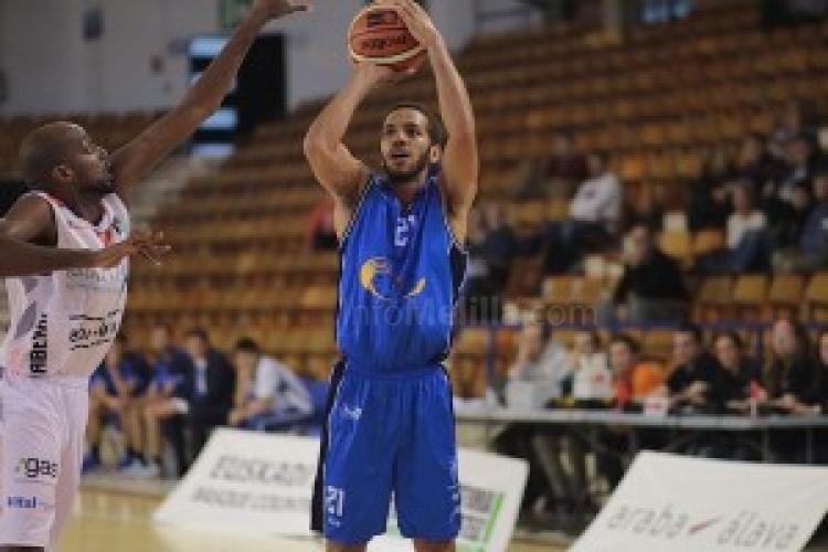 Melilla Baloncesto cae en la prórroga en Mendizorroza ante Araberri (93-84)