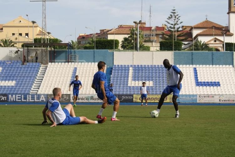 UD Melilla-Cartagena: Duelo de máximo interés en el Álvarez Claro (20:30 horas)