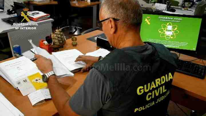La Guardia Civil detiene a 64 personas por falsificar titulaciones náuticas