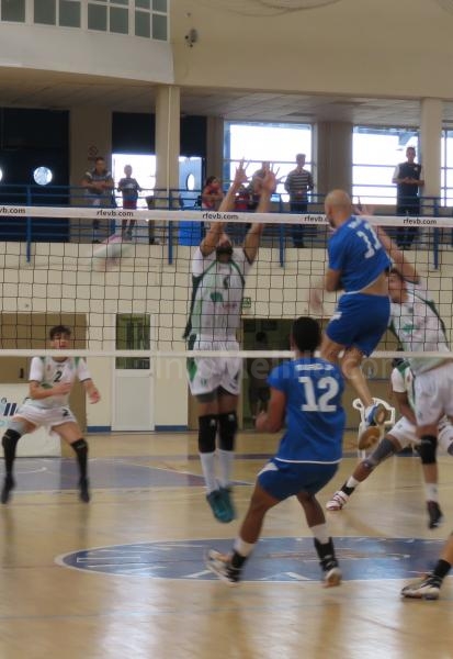 Selem atacando ante Unicaja Almería