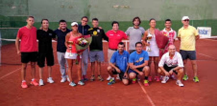 Internacional Femenino Tenis: Harmony Tan vencedora en Melilla