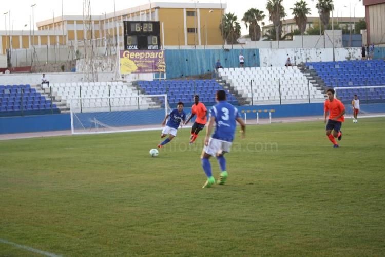 Sendos goles de Prieto y Cruz adornan el primer triunfo azulino en liga ante el Ejido 2012