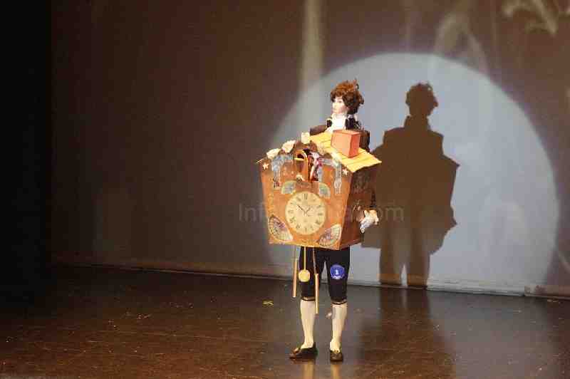Cristina Cuesta, elegida Diosa del Carnaval de Melilla 2016 en una divertida gala