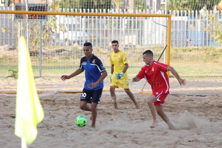 Melistar y Peña Real Madrid se reparten los títulos de los Autonómicos de Fútbol Playa Juvenil y Sénior
