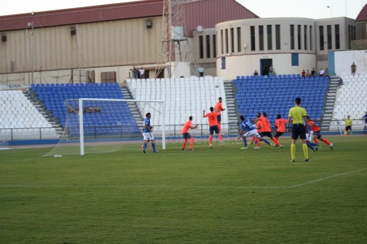 Sendos goles de Prieto y Cruz adornan el primer triunfo azulino en liga ante el Ejido 2012