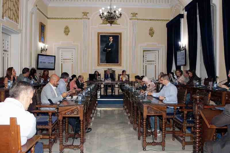 PP y PPL aprueban en solitario el nuevo contrato de gestión del centro reforma