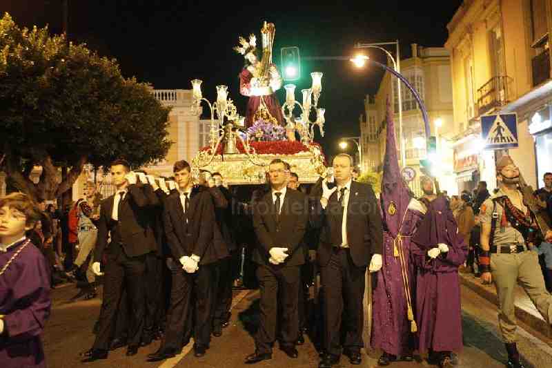 El Nazareno y la Virgen de las Lágrimas acuden fieles a su cita con el Miércoles Santo melillense