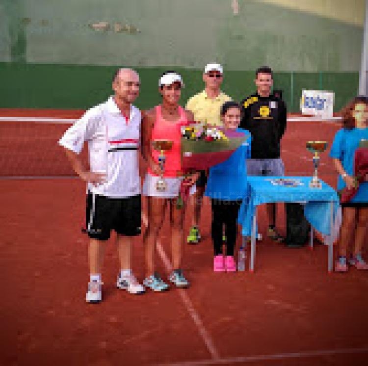 Internacional Femenino Tenis: Harmony Tan vencedora en Melilla