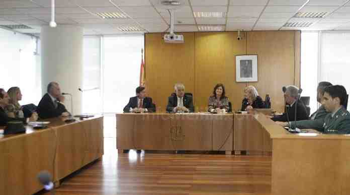 La subasta y destrucción de los vehículos de los depósitos de Melilla permitirá un ahorro anual al Estado de más de 300.000 euros