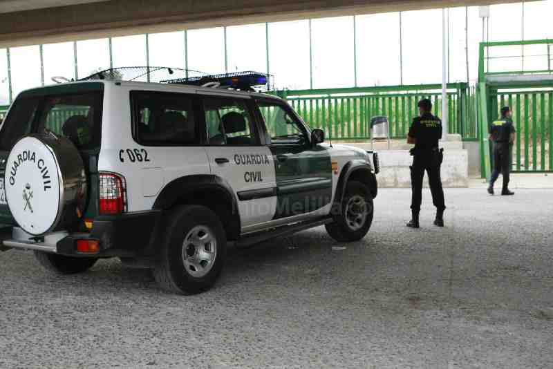 Guardia Civil y Marruecos frustran un intento de salto a valla de 20 inmigrantes
