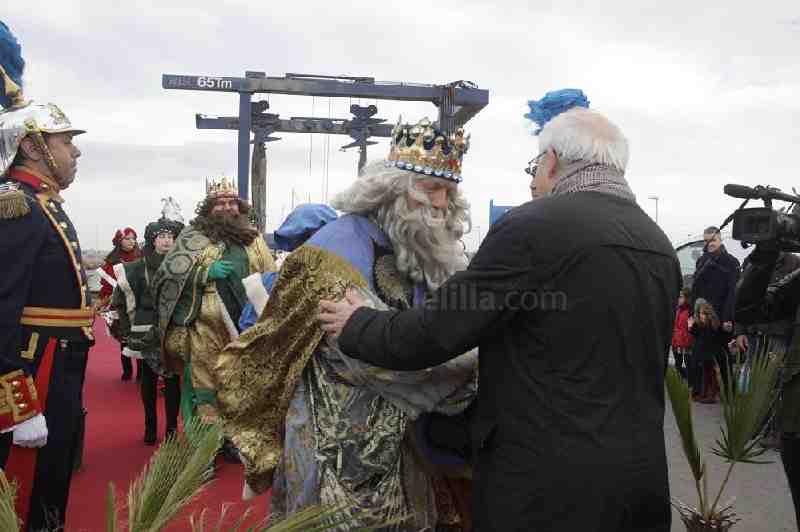 Color, música y grandes dosis de ilusión en la Cabalgata de los Reyes Magos, broche de oro a las fiestas navideñas