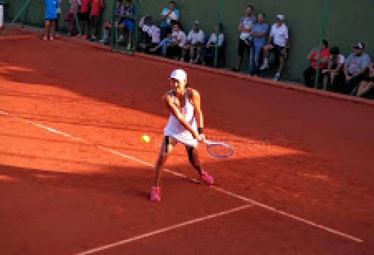 Internacional Femenino Tenis: Harmony Tan vencedora en Melilla