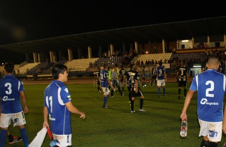 El Melilla cosecha su cuarto empate consecutivo ahora ante el Catagena y en casa (1-1)